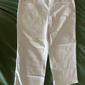 Belle by Kim Gravel White TripleLuxe Twill Gaucho - Size 16